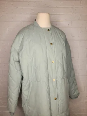 S/M - NWT Universal Thread Quilted Coat
